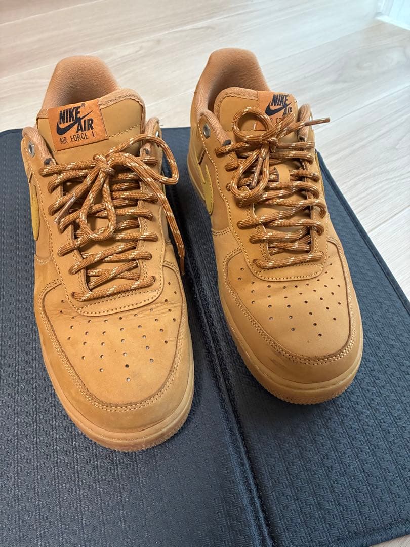 Nike Air Force 1 ブラウン