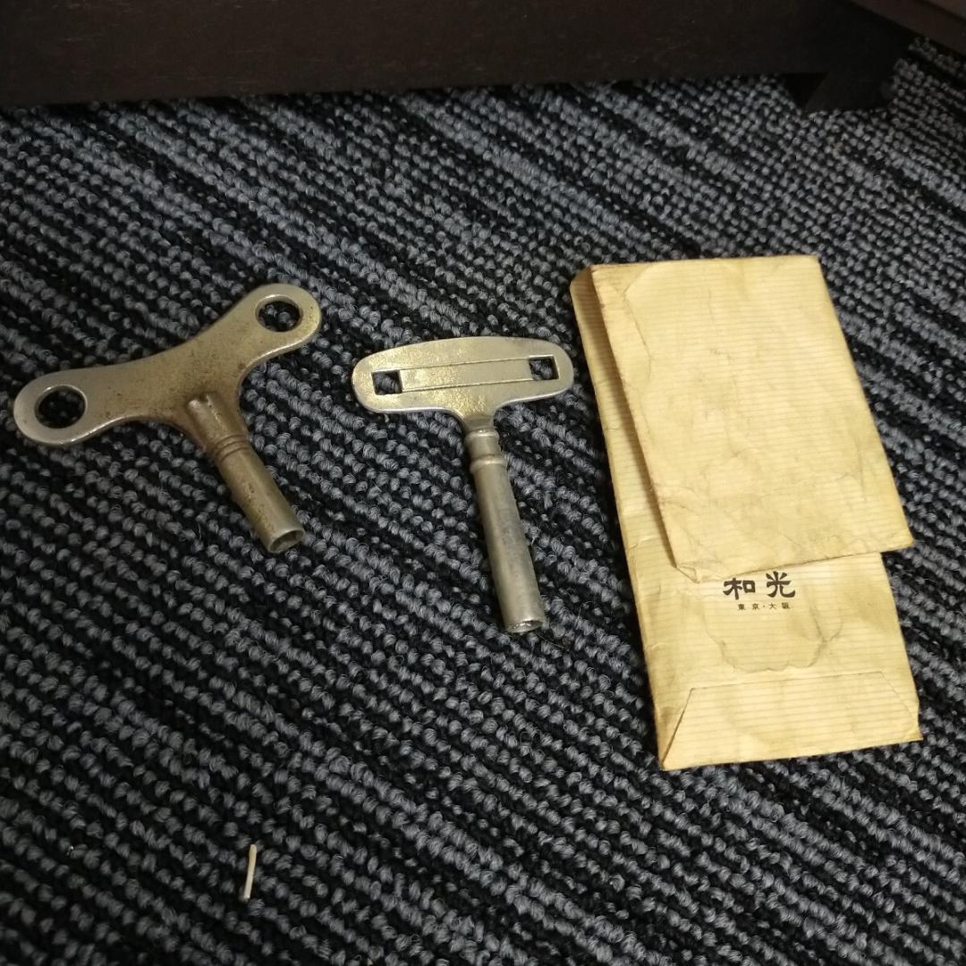 Urgos ウルゴス UW 6/36 ゼンマイ式置き時計 現状品