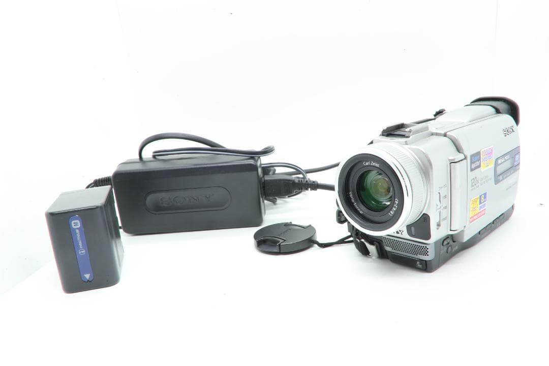 【Q2285】 SONY Digital Handycam DCR-TRV20