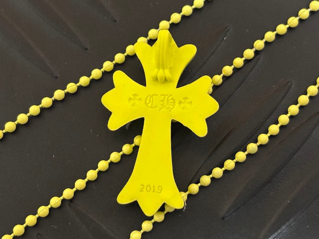 非売品ノベルティクロムハーツ　クロスラバートップイエローボールチェーン付き