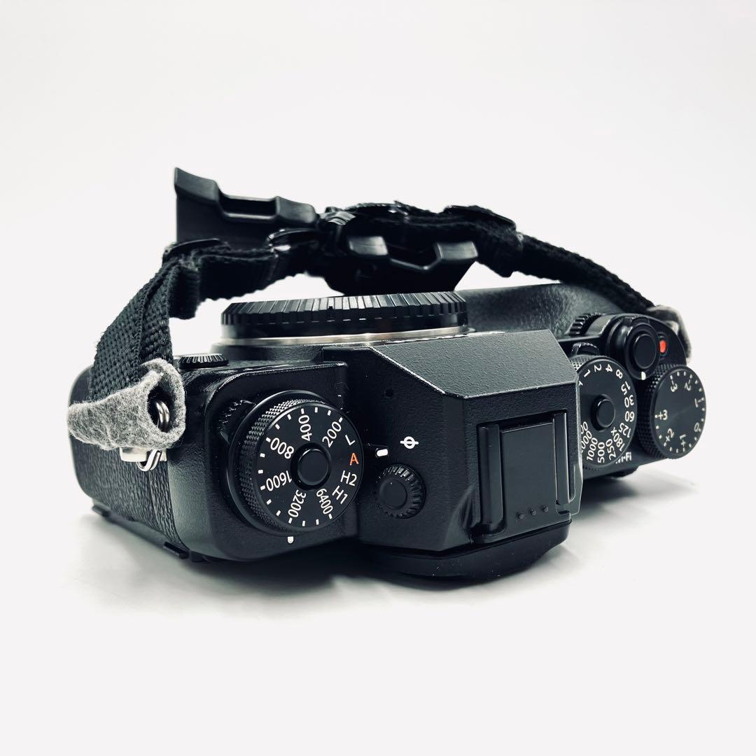 良品♪ FUJIFILM X-T1 ボディ