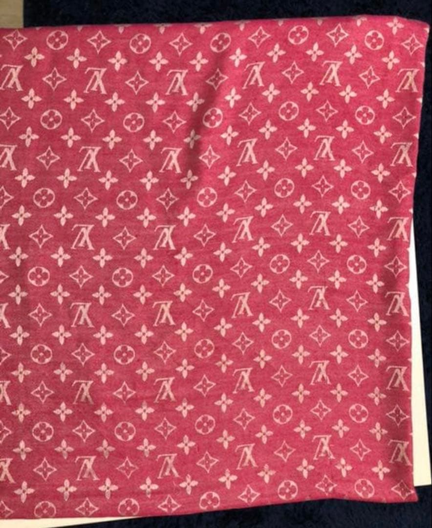 さらぽん　ルイヴィトン　大判ストール　ピンク