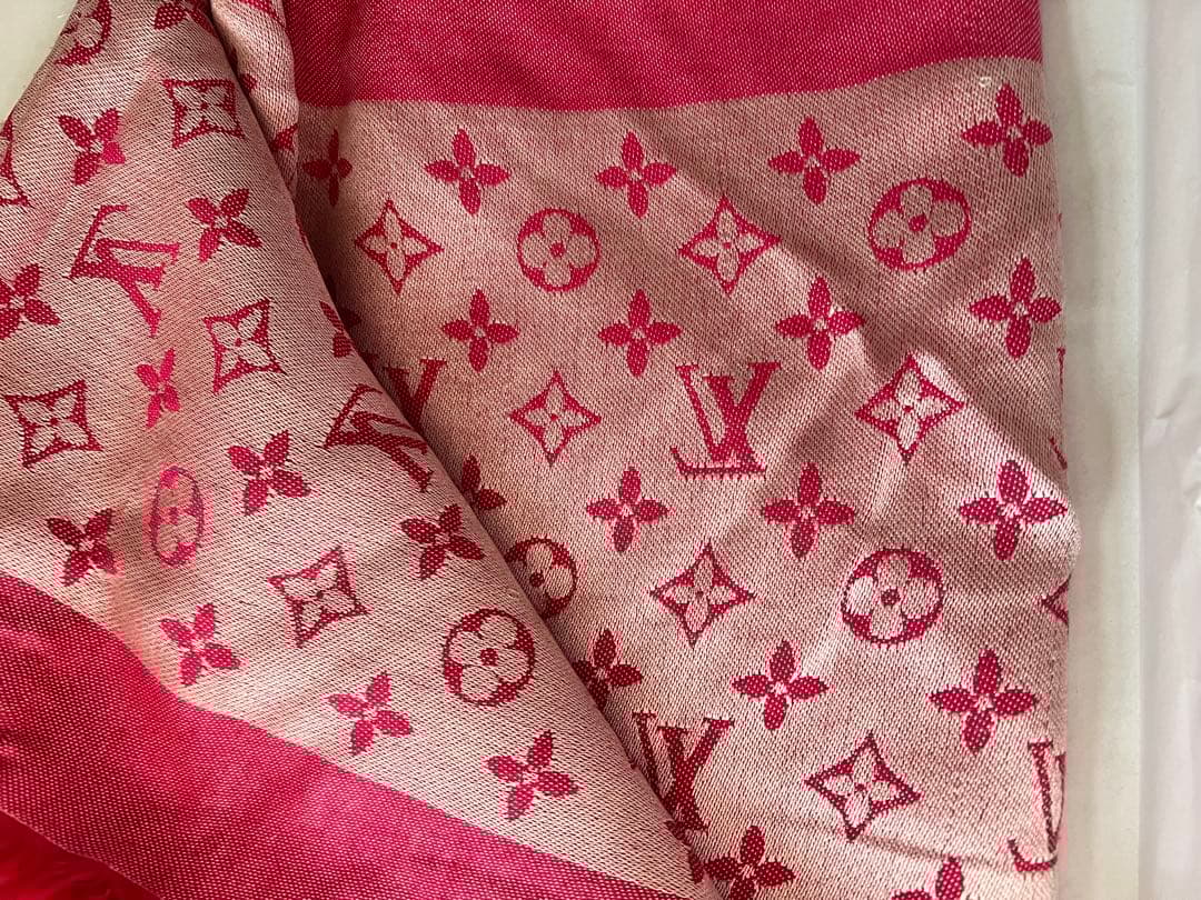 さらぽん　ルイヴィトン　大判ストール　ピンク