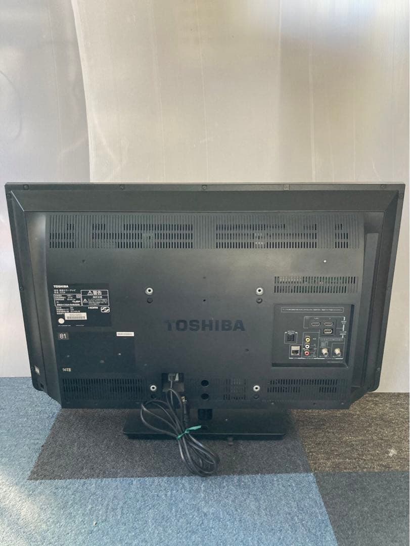 TOSHIBA 液晶テレビ 本体 REGZAリモコン付き　32S8 (170)