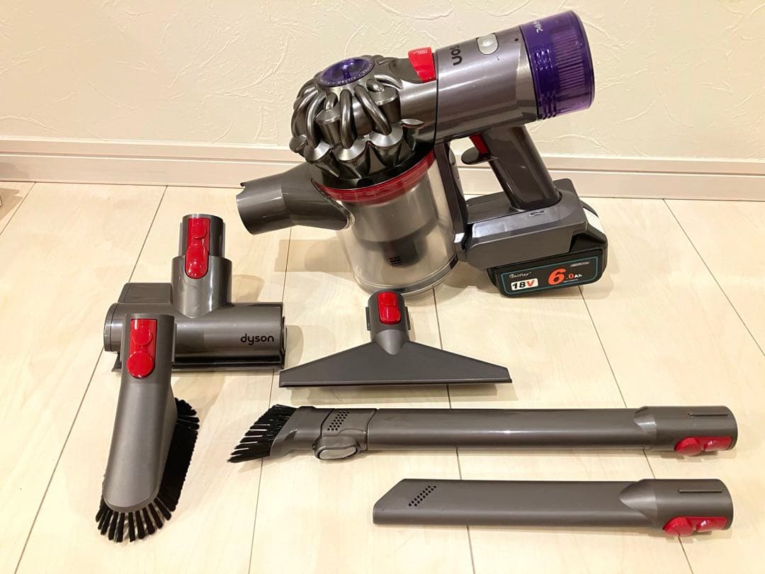 ダイソンV8 SV10K マキタ18vバッテリー仕様 分解清掃済み ノズル5点