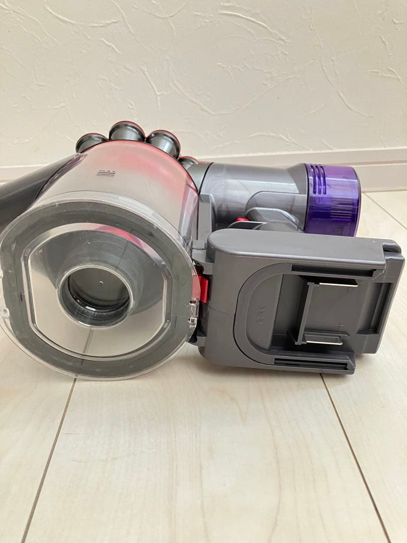 ダイソンV8 SV10K マキタ18vバッテリー仕様 分解清掃済み ノズル5点