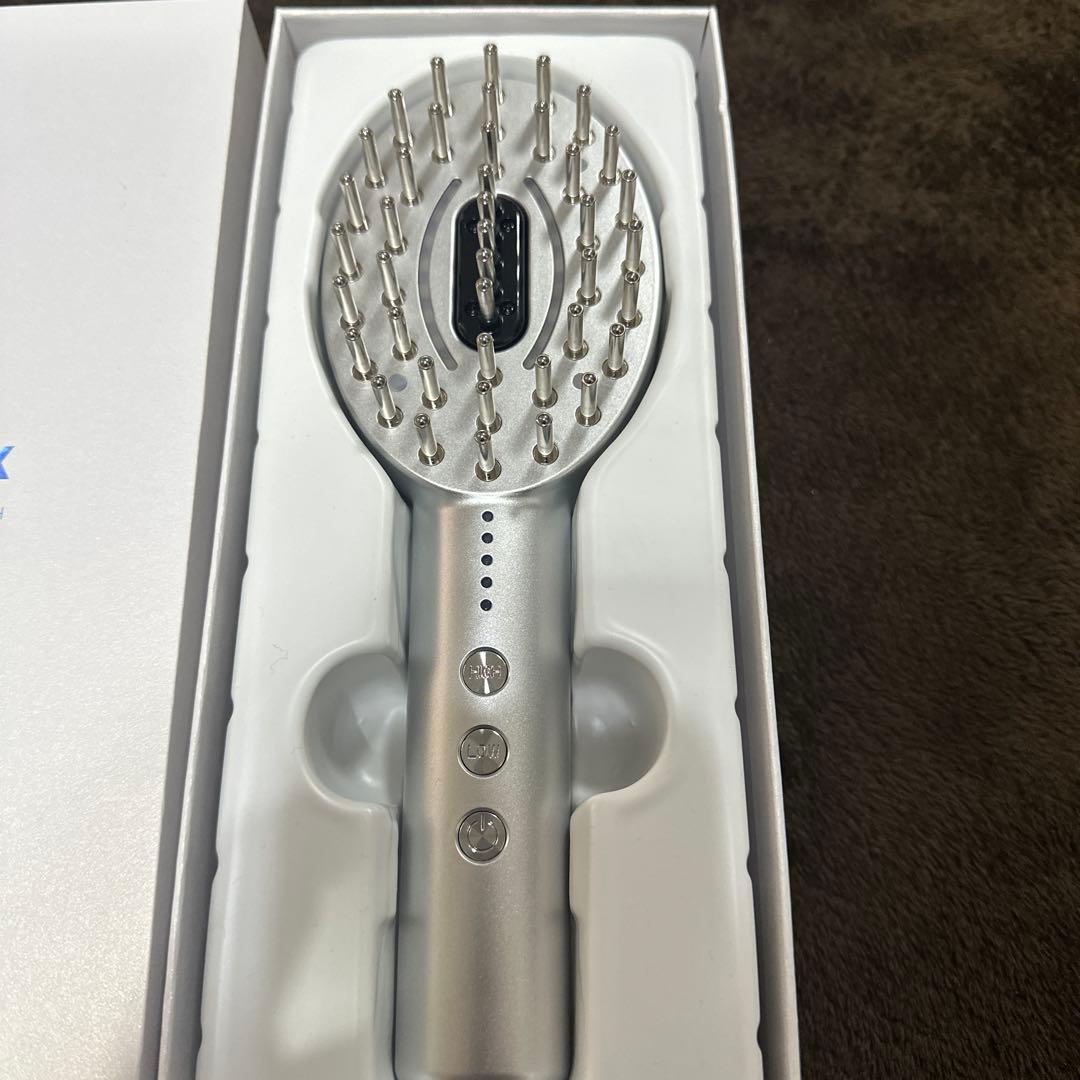 NIPLUX EMS LIFT 美顔器