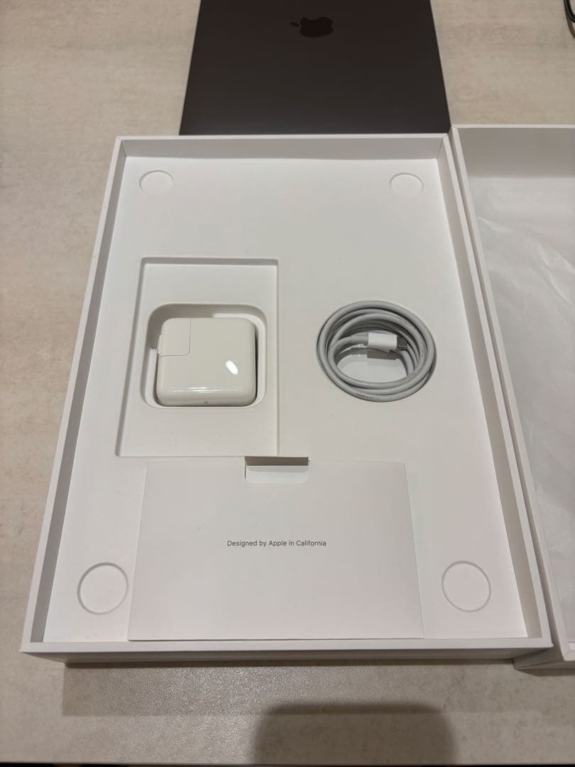 Apple MacBook Air M1 スペースグレー 本体