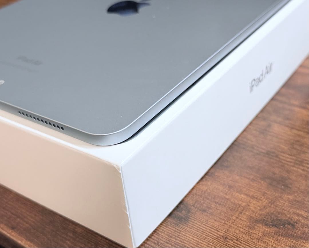 【美品】iPad Air 11インチ Wi-Fiモデル 128GB ブルー