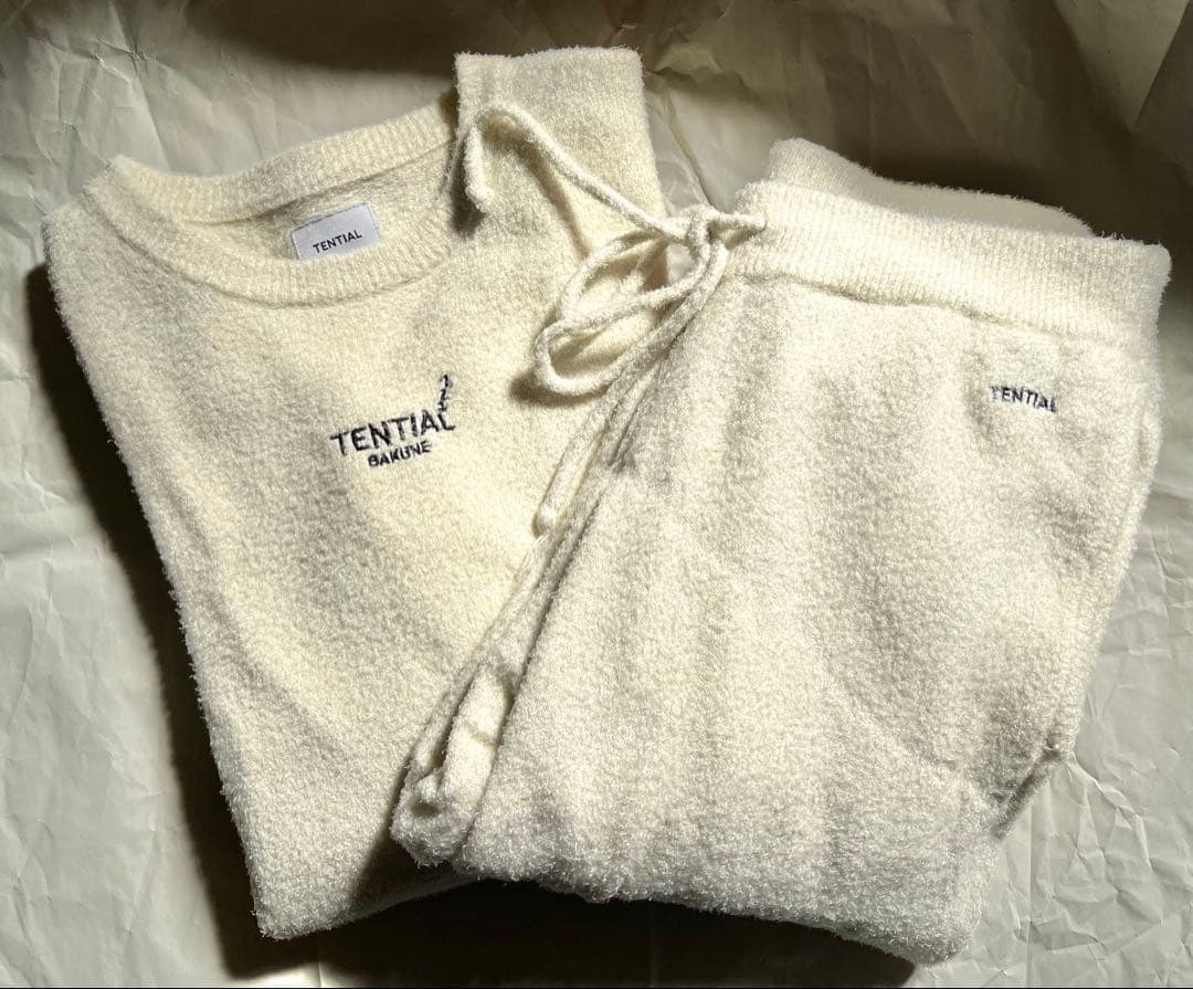 【廃盤】TENTIAL BAKUNE ソフトニットパジャマS-M上下セット