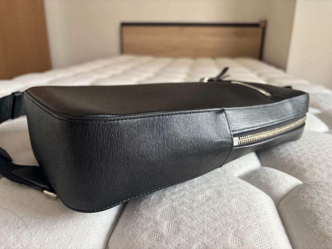 Paul Smith ポールスミス　ストローグレインレザー　ボディバッグ　黒