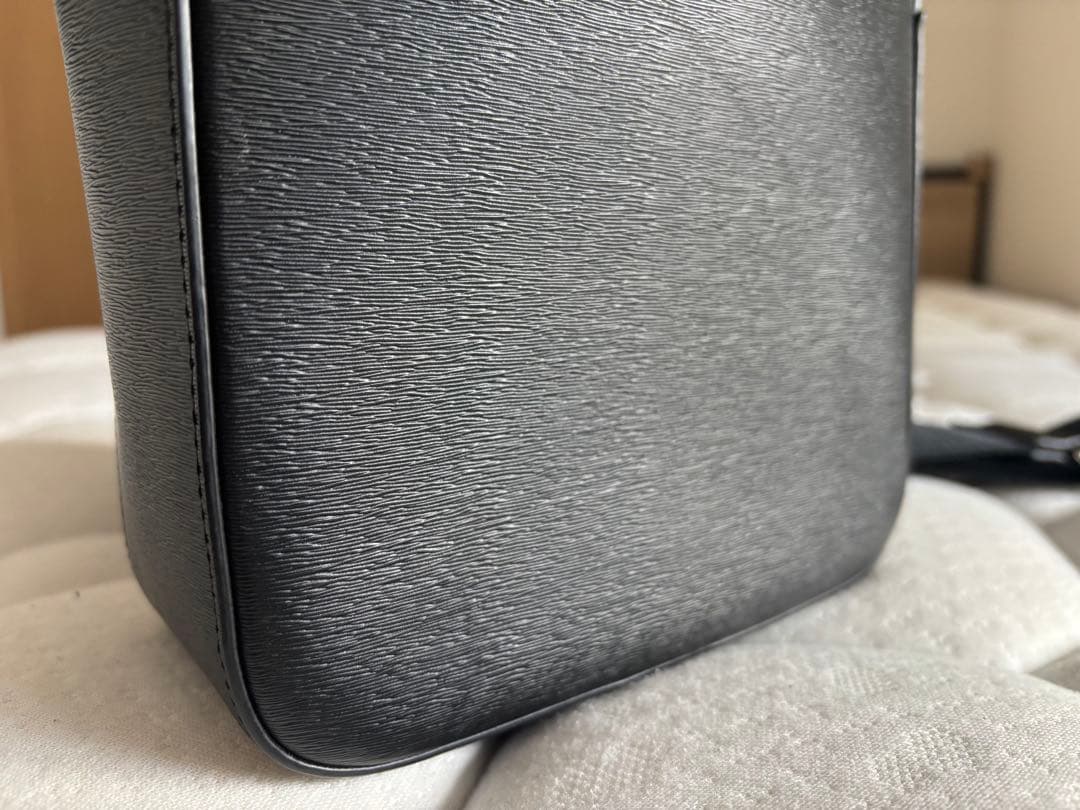 Paul Smith ポールスミス　ストローグレインレザー　ボディバッグ　黒