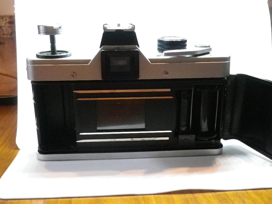 フィルムカメラ PRAKTICA SUPER TL2 + PENTACON 3.5 / 30