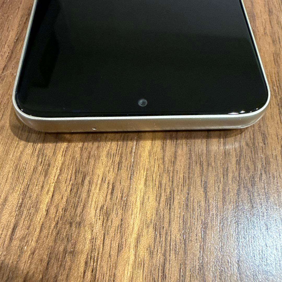 らくらくスマートフォンa 64GB ゴールド A401FC Y!mobile