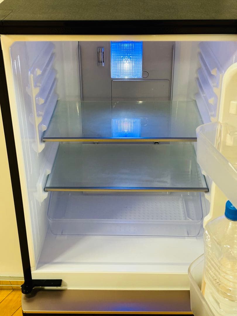 SHARP シャープ プラズマクラスター 冷蔵庫 137L 2019年製　黒