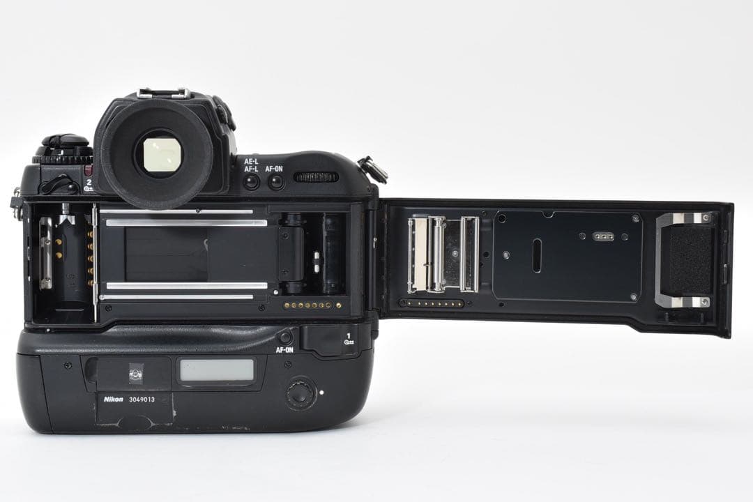 Nikon F5 MF-28 一眼レフカメラ ストラップ付き