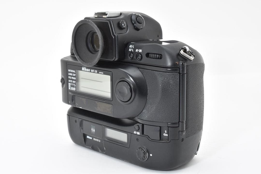 Nikon F5 MF-28 一眼レフカメラ ストラップ付き