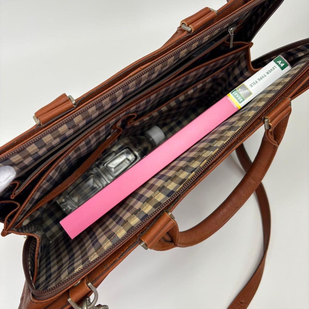 美品　アクアスキュータム マルエム 2way ビジネスバッグ クラブチェック　革