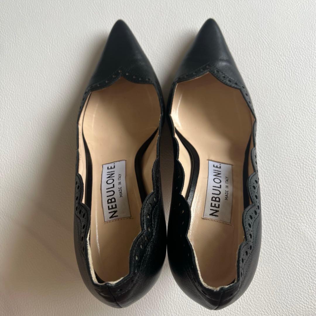 美品　ネブローニ　スカラップ パンチング　レザー　パンプス　レース　ヒール　24