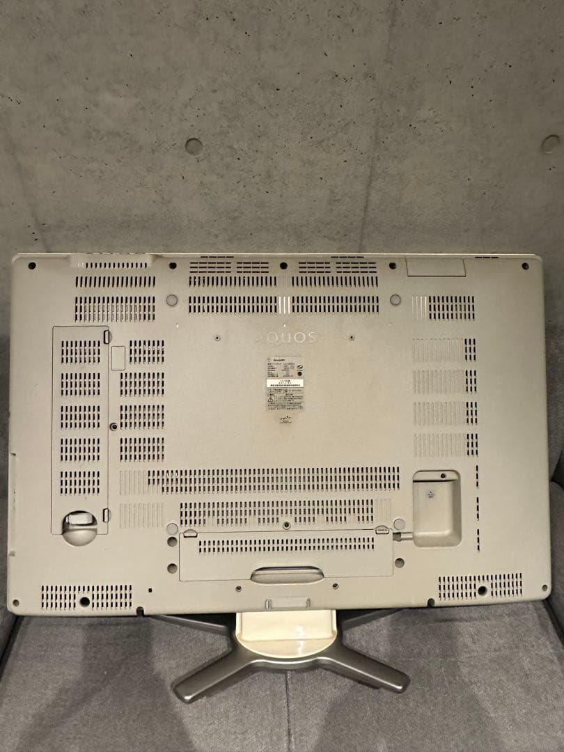 【都内・近場】【完動品】42インチ液晶TV シャープAQUOS　LC-42DS3