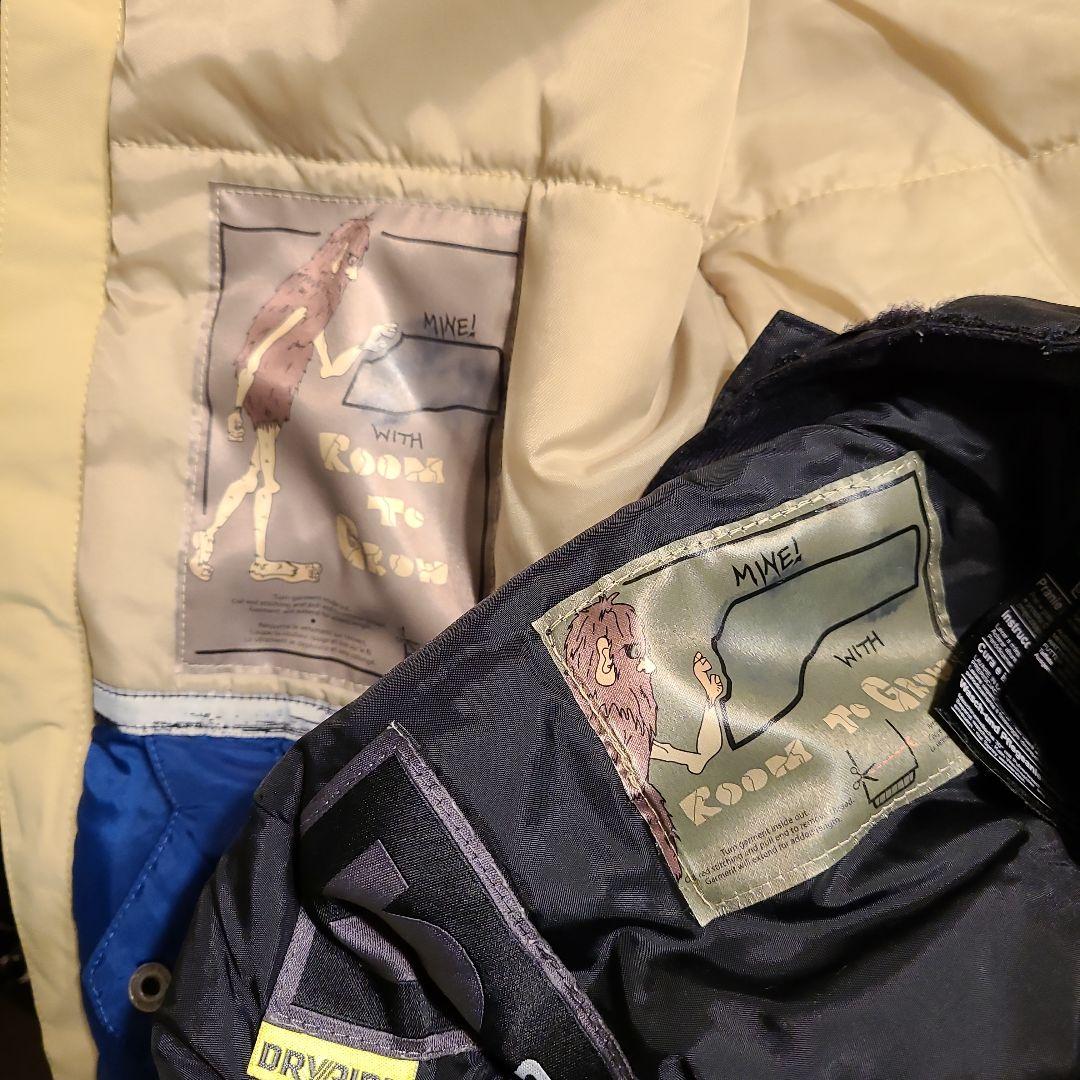 BURTON子ども用スノーボードウェア（緑・青・ベージュ）