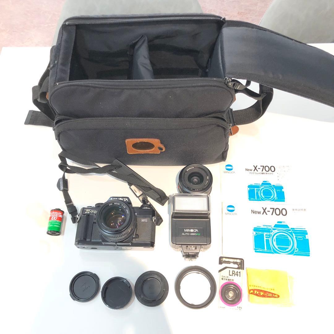 s136 Minolta X-700 一眼レフカメラ レンズ 付属品付き