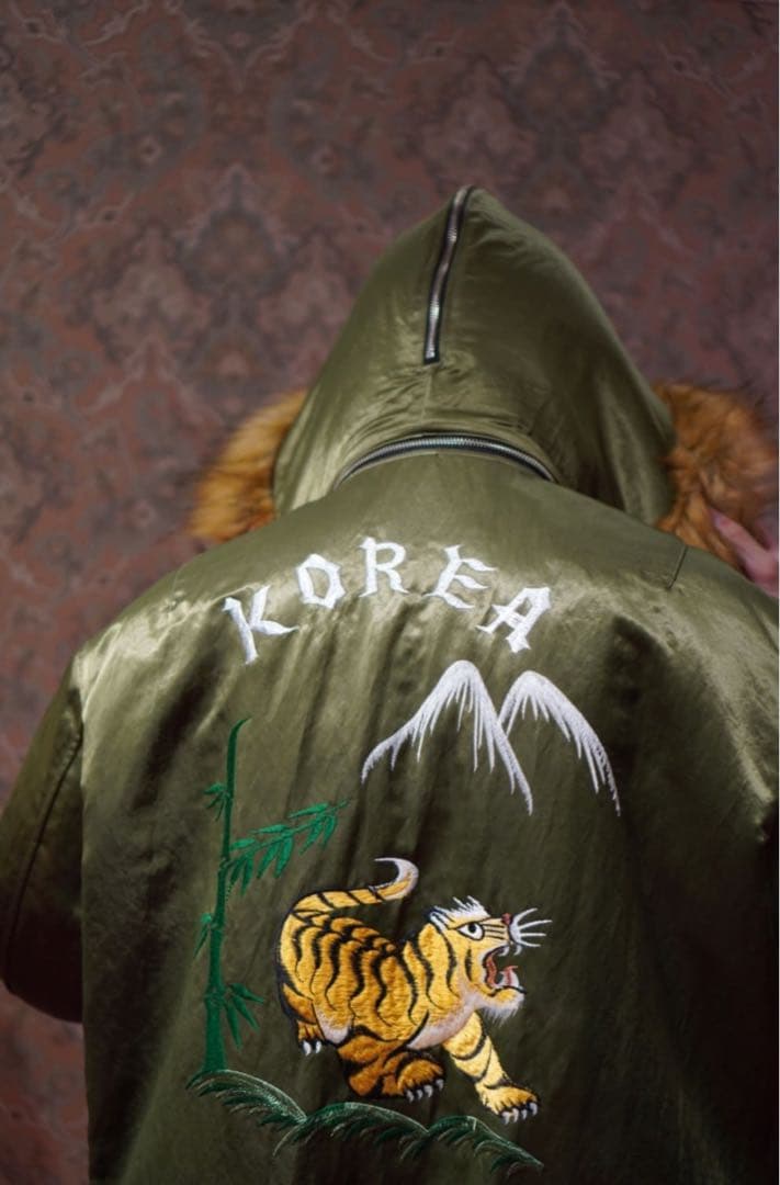 ジャケット・アウター DAIRIKU KOREAN Jacket with Fur Hoodie