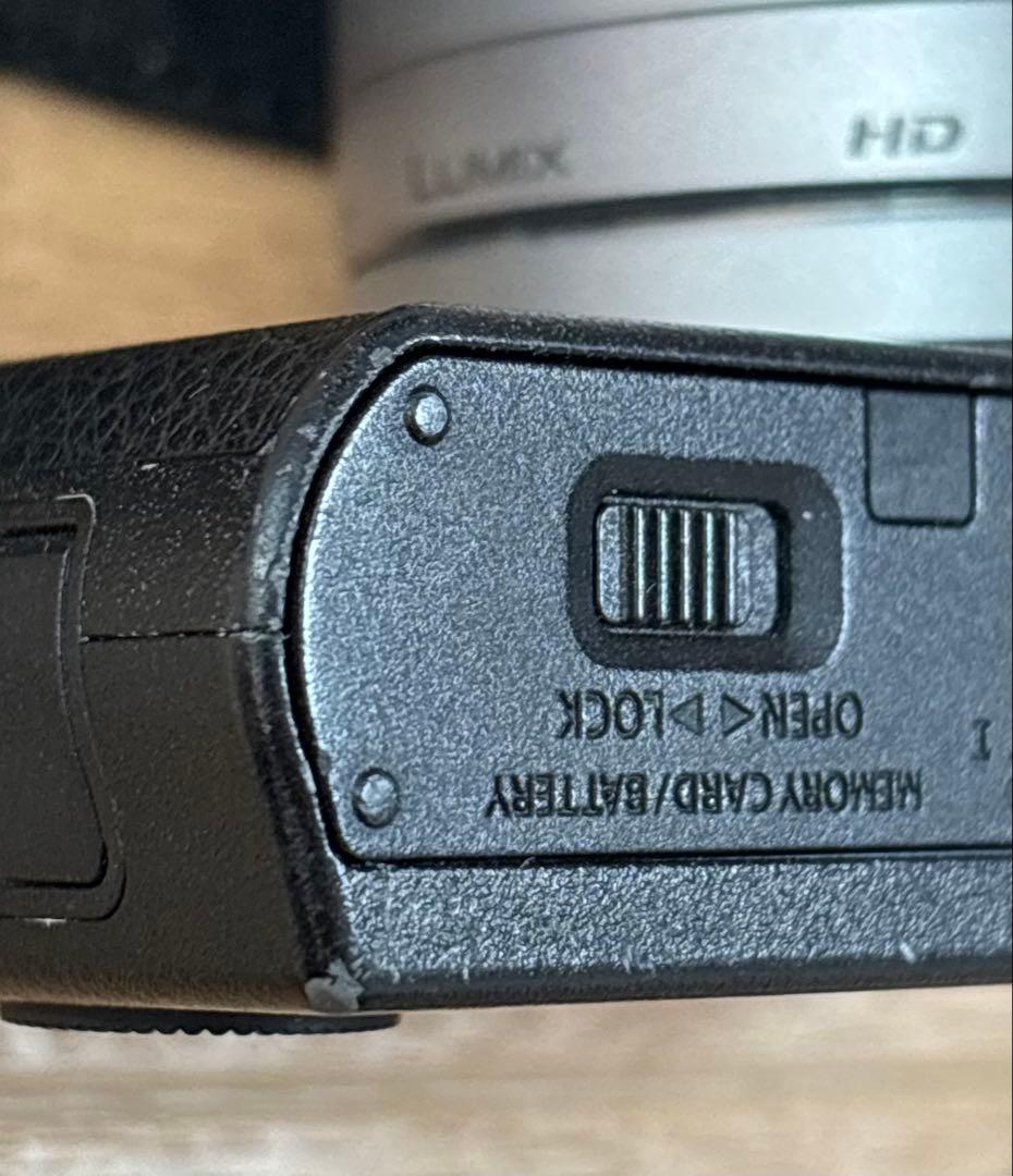 LUMIX DMC-GM1ミラーレスカメラ 12-32レンズ付き