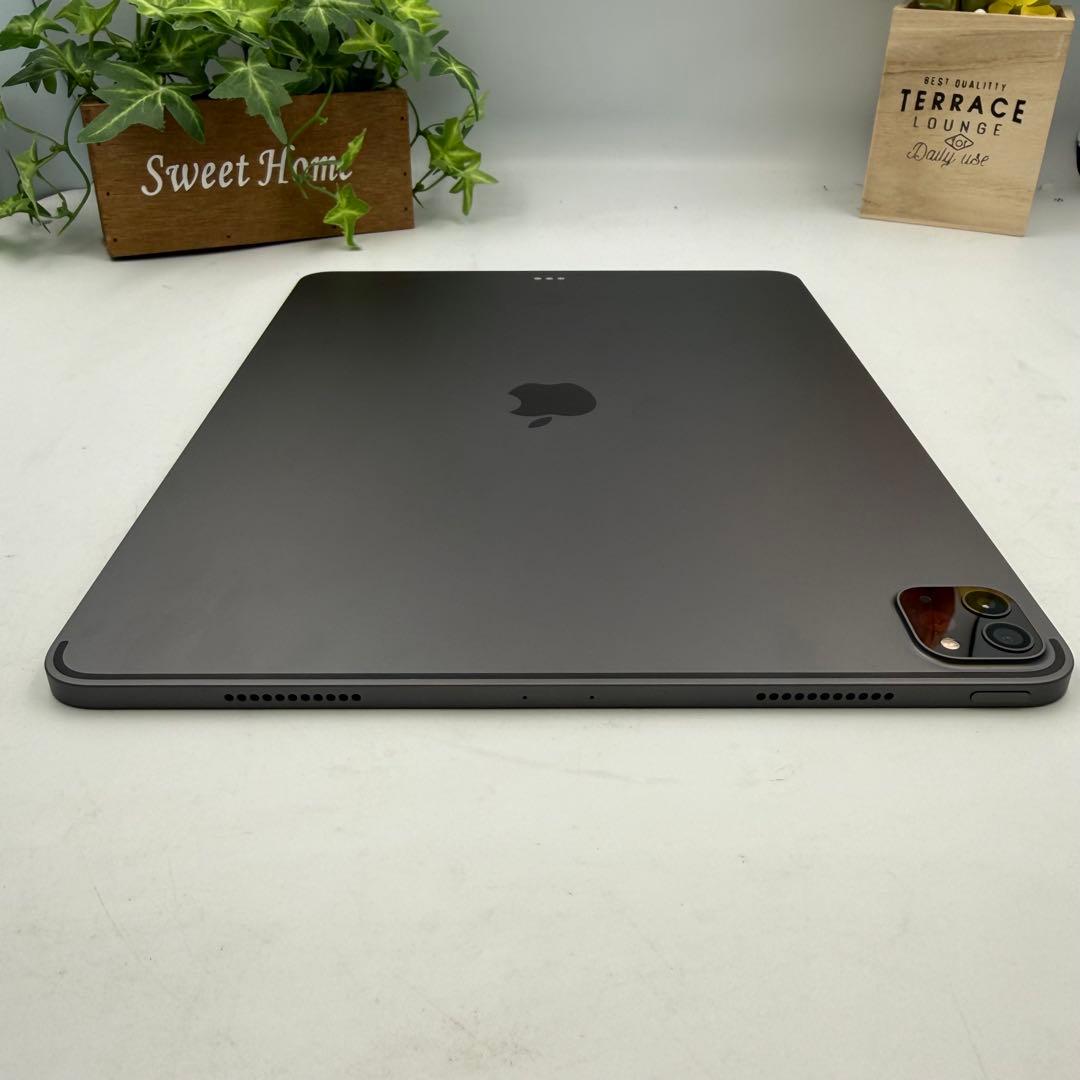 【新品同様に近い】iPad Pro M1 第5世代 13インチWifi 512G