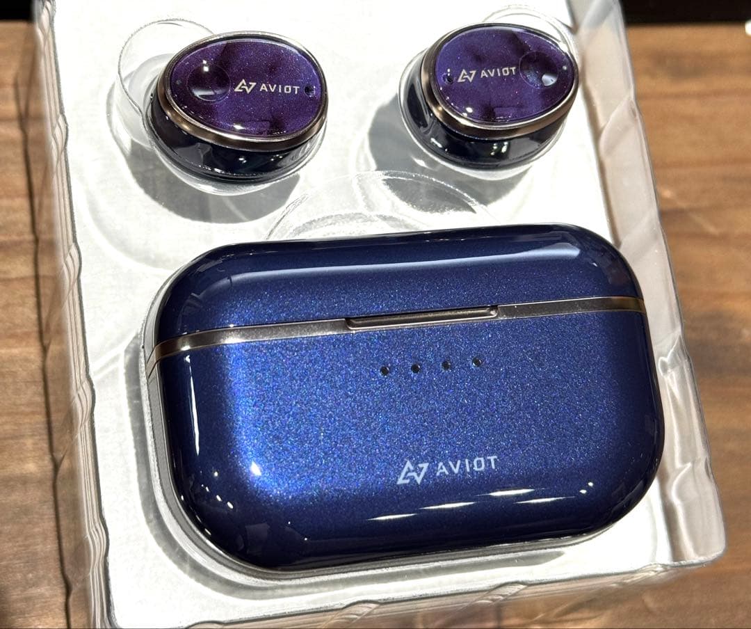 新品　ワイヤレスイヤホン TE-BD11tR 　ブルー