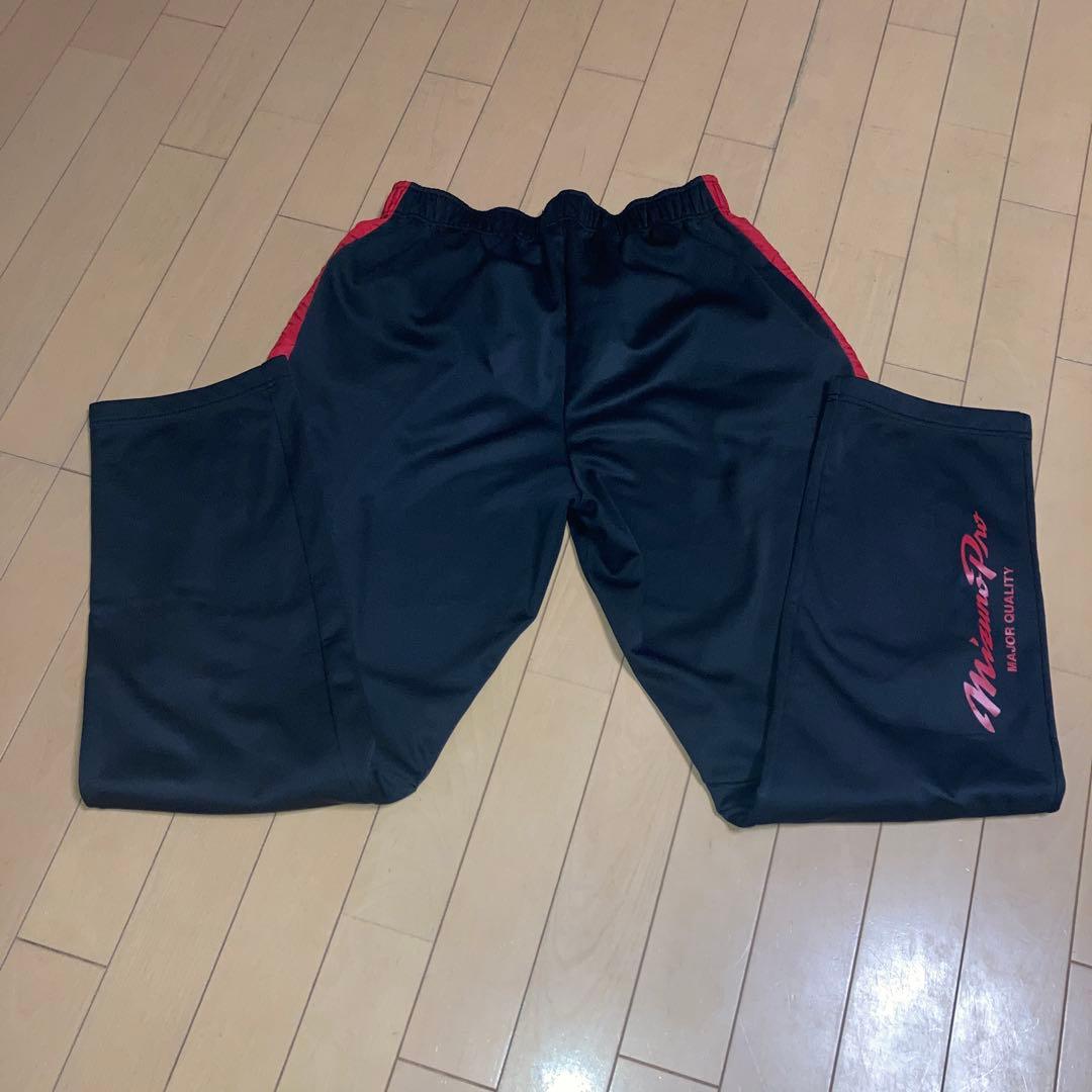 ミズノプロ　ジャージ上下セット ブラック/レッド　サイズO