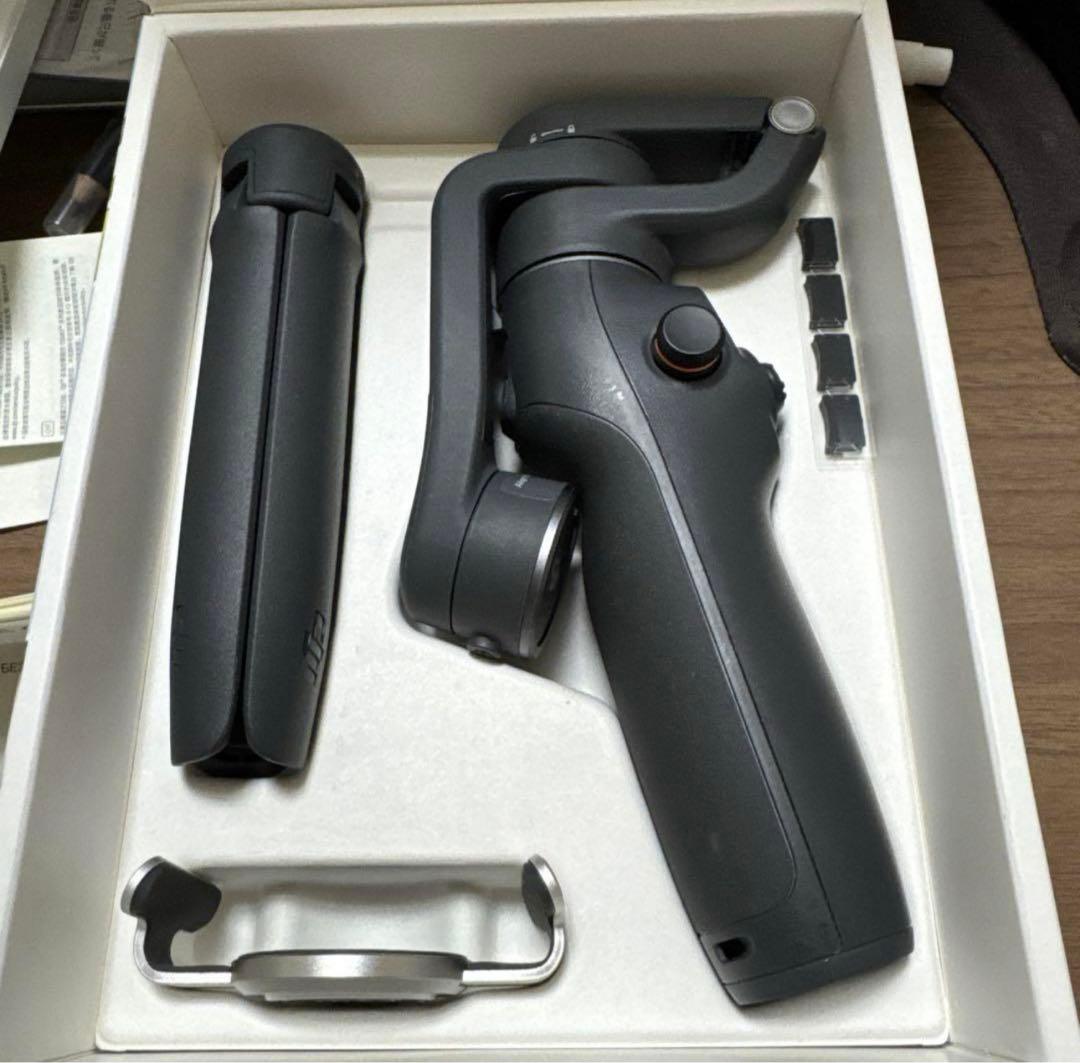 【美品】DJI OSMO MOBILE 6　色：スレートグレー　スタビライザー