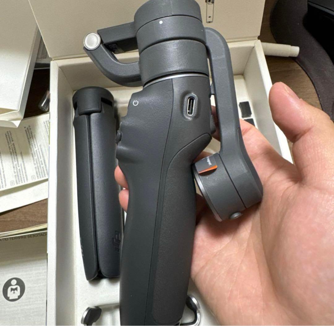 【美品】DJI OSMO MOBILE 6　色：スレートグレー　スタビライザー