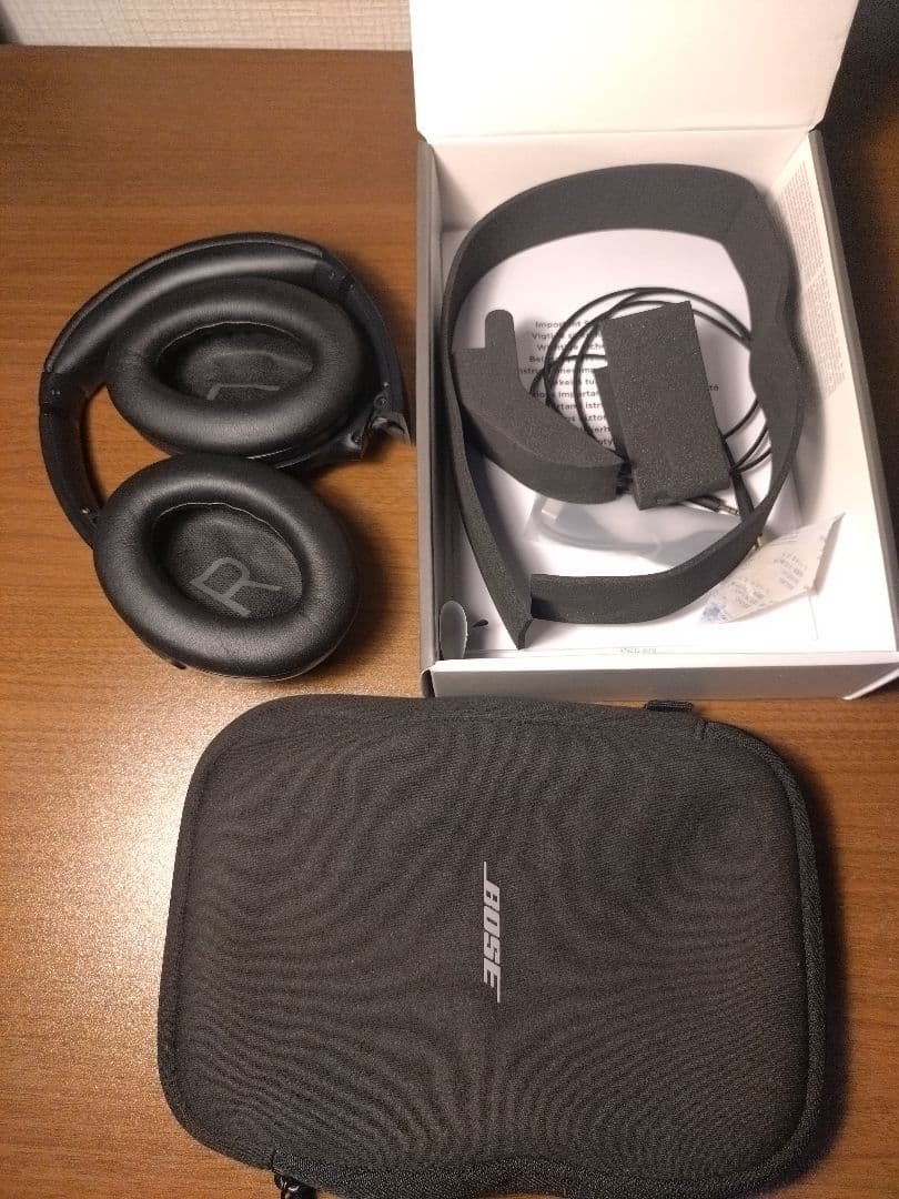 BOSE QC45　ワイヤレスヘッドフォン QuietComfort　ケース付