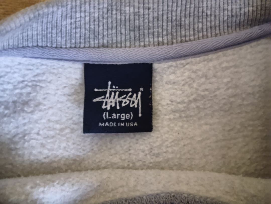値下げ☆Stussy☆スカルプリント☆グレー☆トレーナー