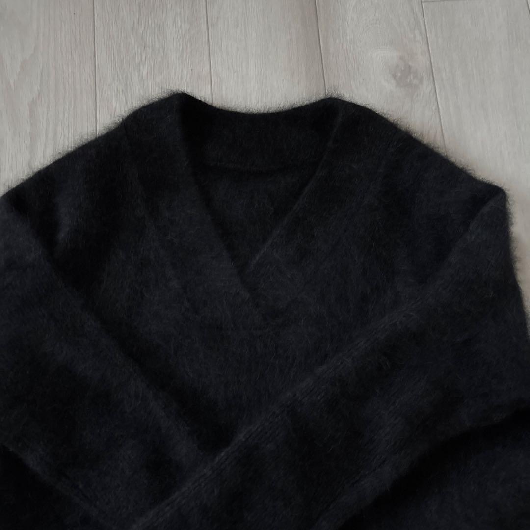 美品　NOBLEファーニットVネックプルオーバー