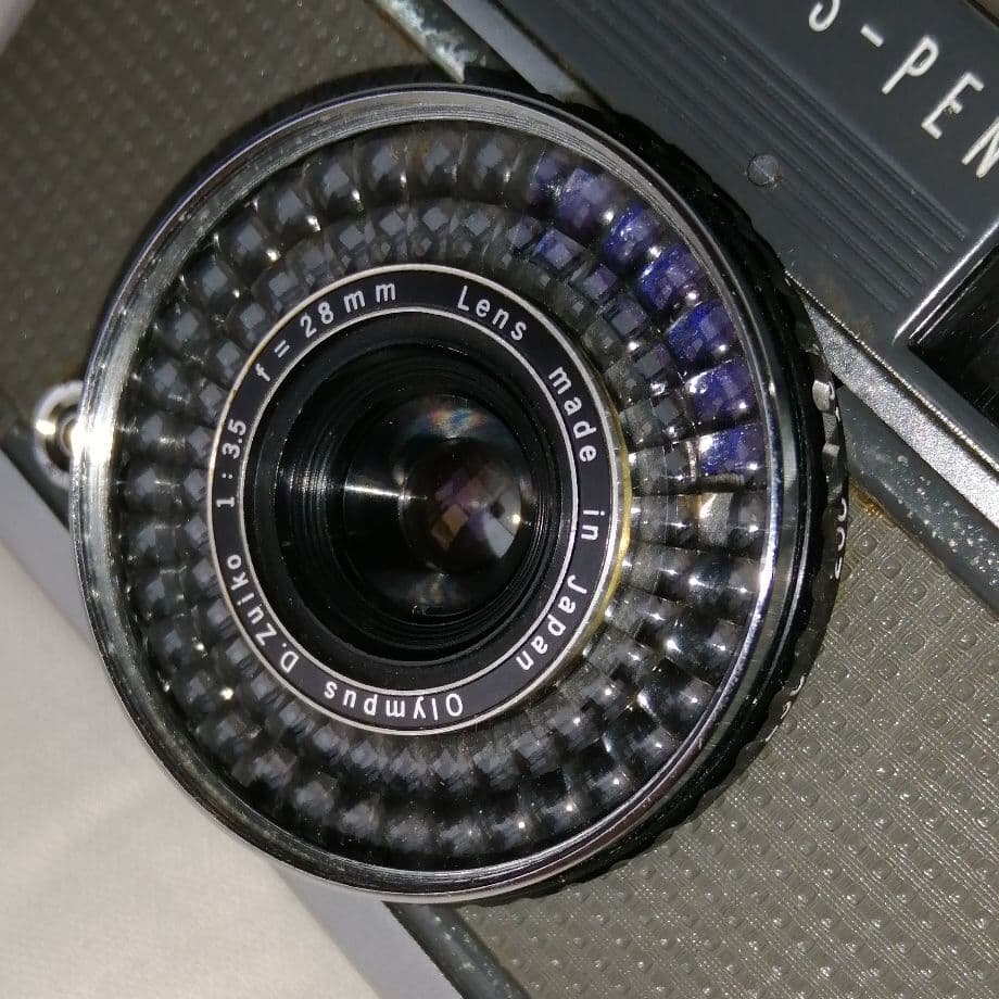 オリンパス　PEN EE-2 ハーフサイズ　フィルムカメラ