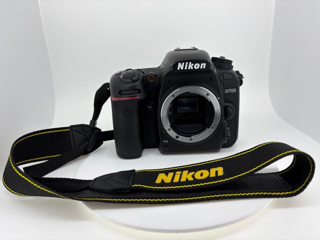 ニコン Nikon D7500 18-140mm VR kit レンズキット