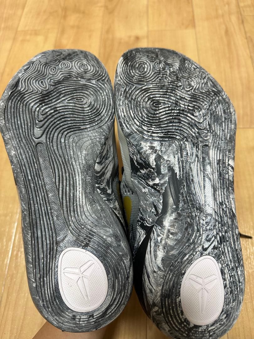 コービー9 Kobe 9 Low Protro EM Mambacita