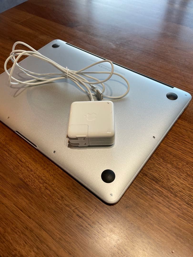 Apple MacBook Air 11インチ 2014