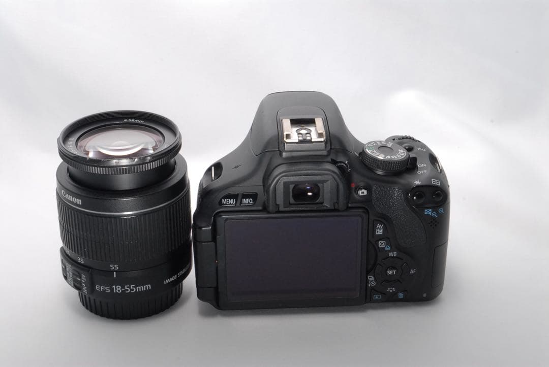 canon　Kiss X5☆一眼レフカメラ☆入門モデル⭐︎カメラデビューに⭐︎