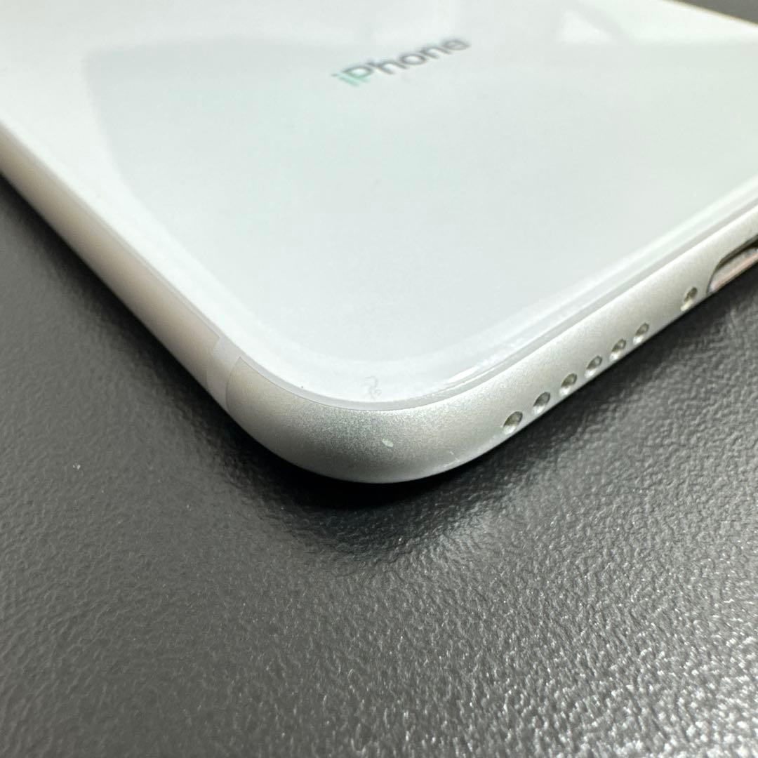 iPhone8 シルバー 64GB SIMフリー