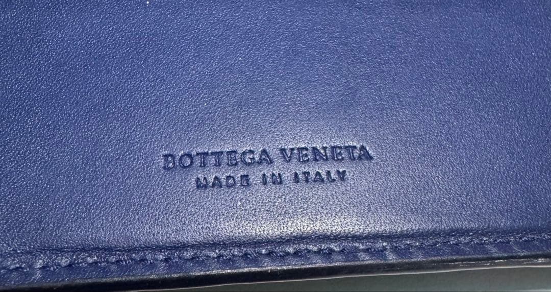 ボッテガヴェネタ　名刺入れ