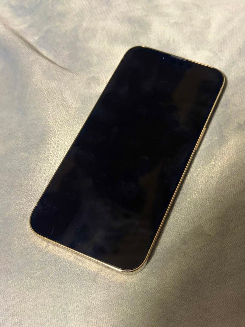 新品　Apple iPhone 13 Pro ゴールド本体