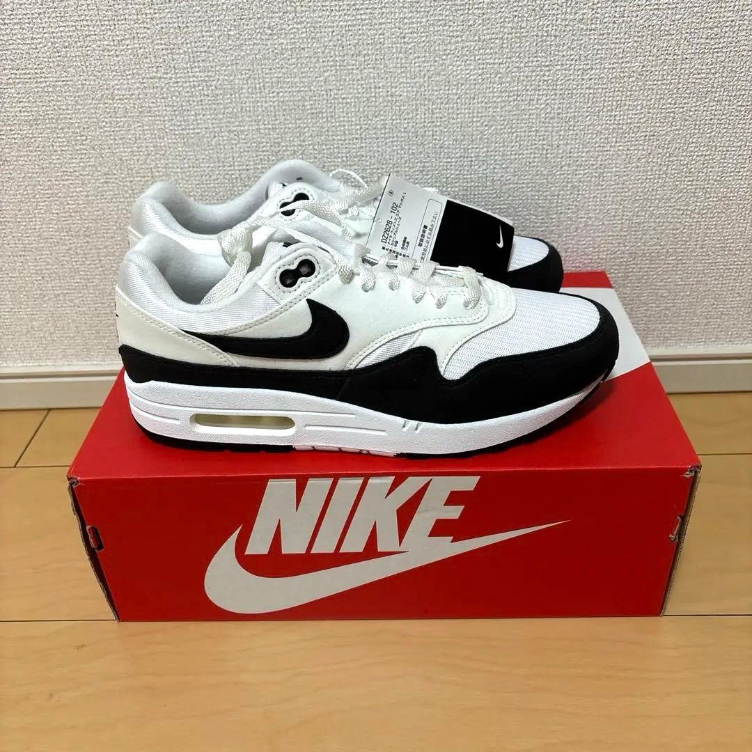 週末価格　NIKE Air Max 1 パンダ　27cm