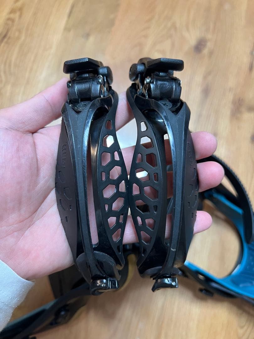 FLUX CV ビンディング　Sサイズ