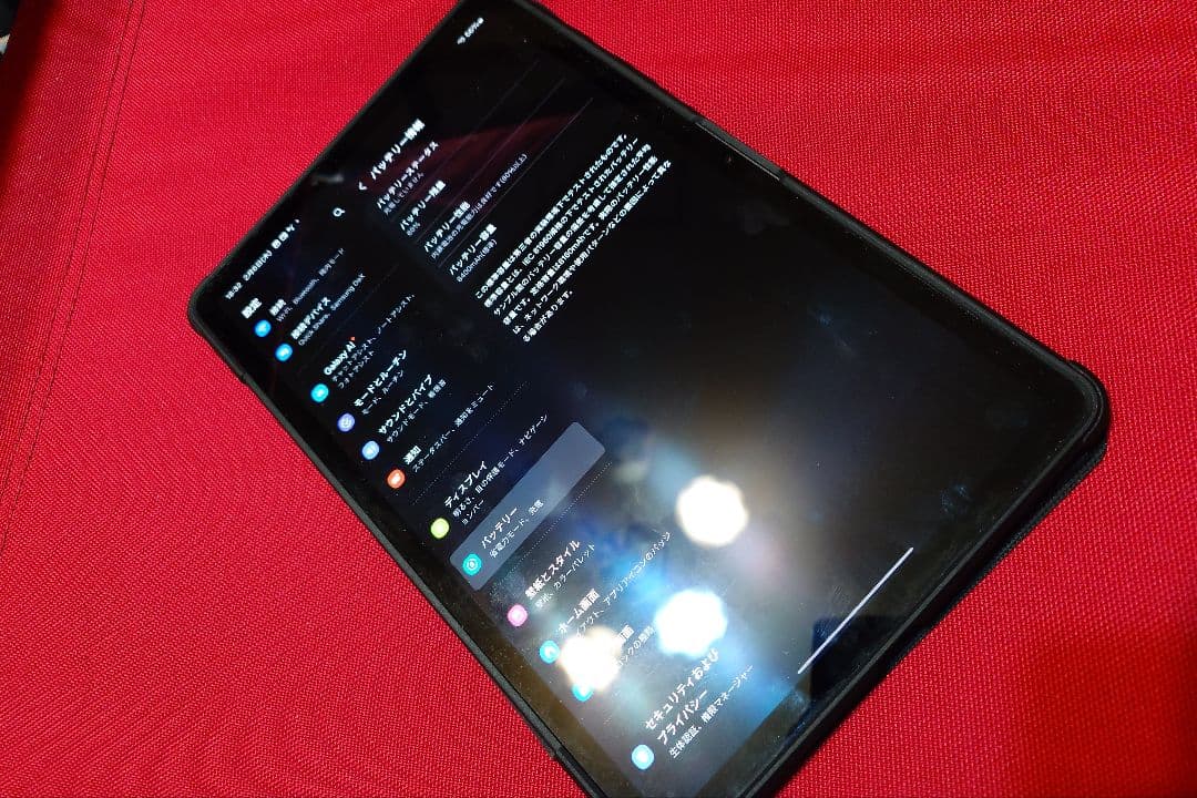 GALAXY tab s9　spigenカバー付き