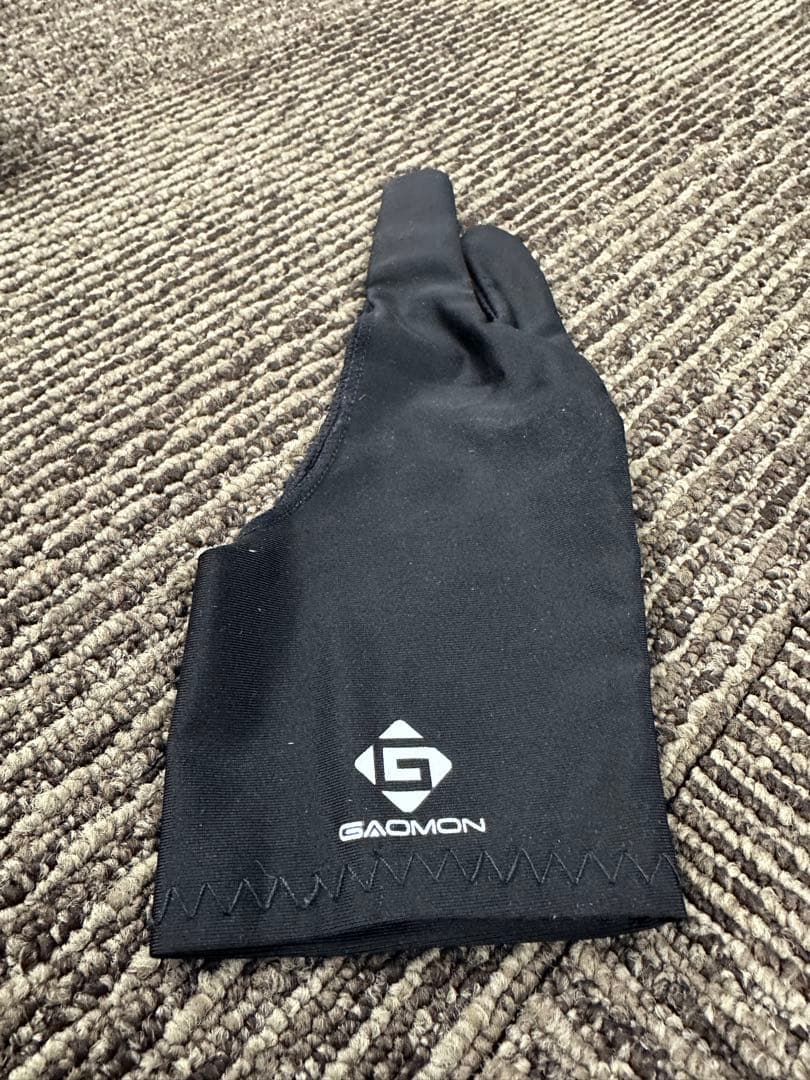 GAOMON液タブレッド PD1161 ペンディスプレイ　アニメ