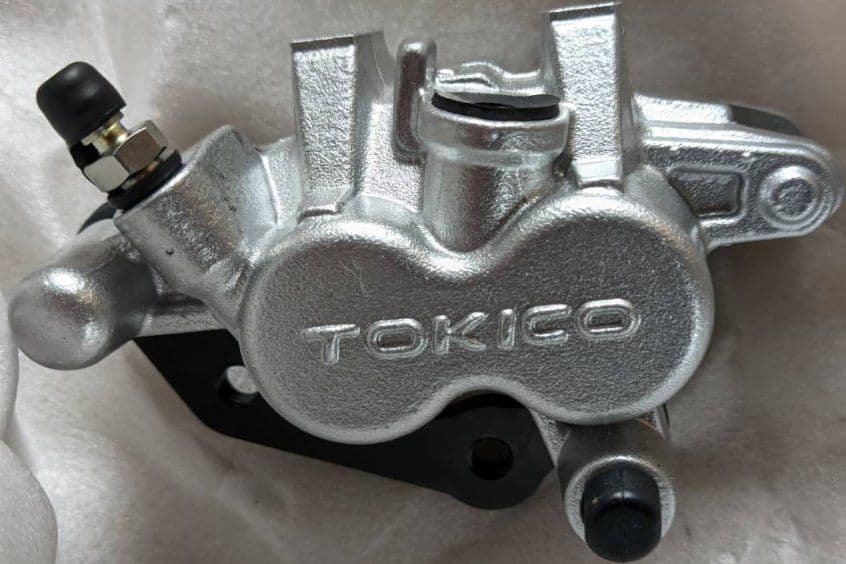 カワサキ KX KDX KSR 純正ブレーキキャリパー 前左430800008