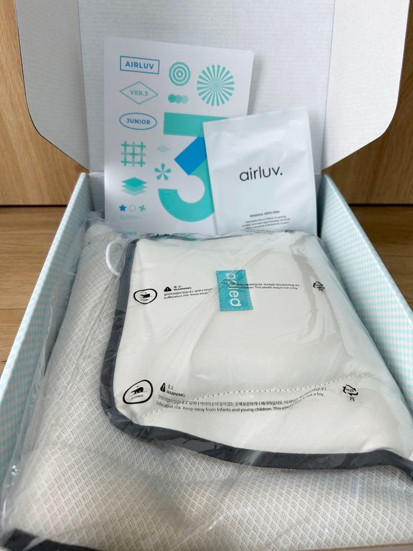 (新品未使用)エアラブ３　ジュニアシート　カプチーノ